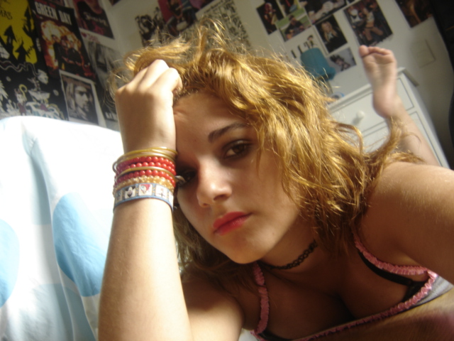 abril_cicala.jpg