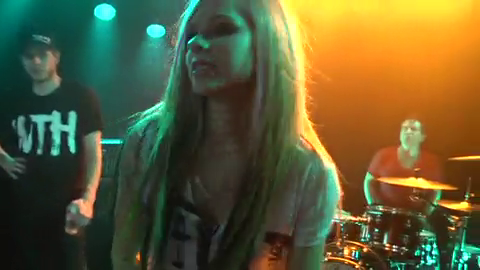 vlcsnap-2011-01-08-23h49m28s18.png