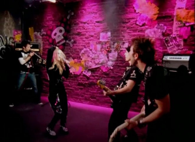 vlcsnap-2011-02-28-22h08m50s37.png