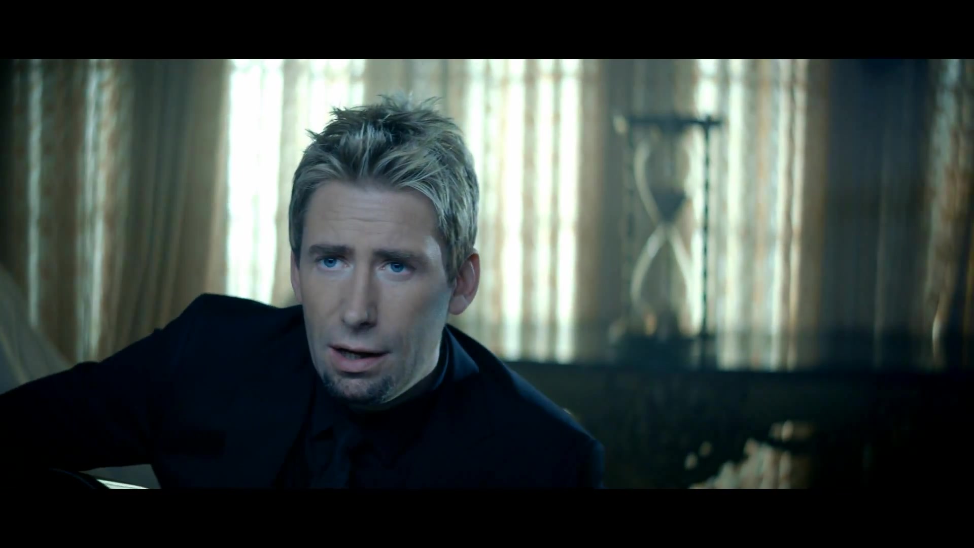 Avril_Lavigne___Let_Me_Go_ft_Chad_Kroeger_148.jpg