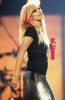 75384_avril_lavigne_12_122_1092lo.jpg