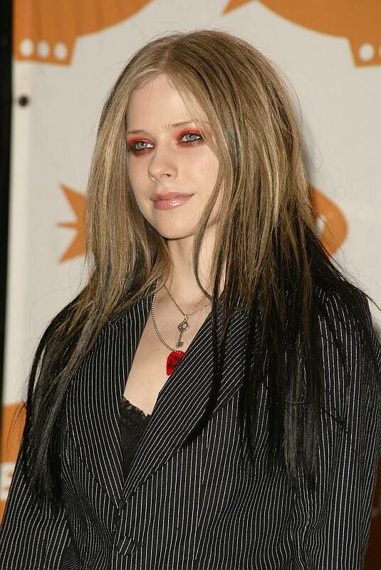 avril-lavigne-243-n14646.jpg