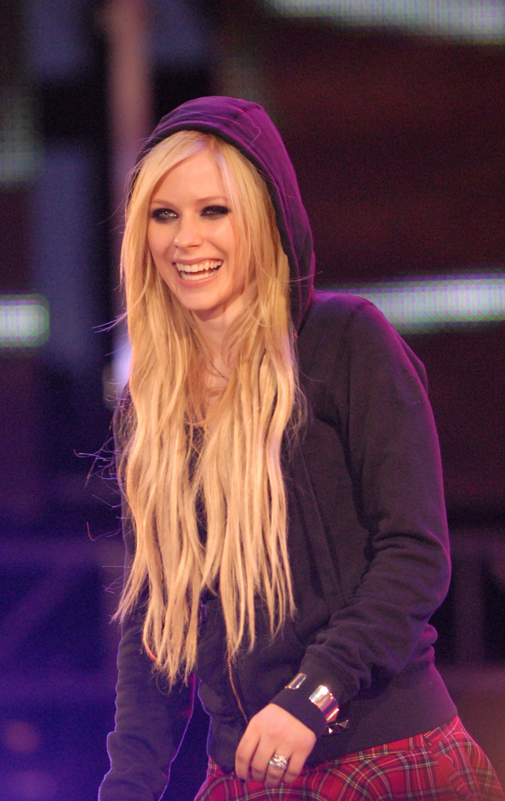 17604_avril_live012_122_827lo.JPG