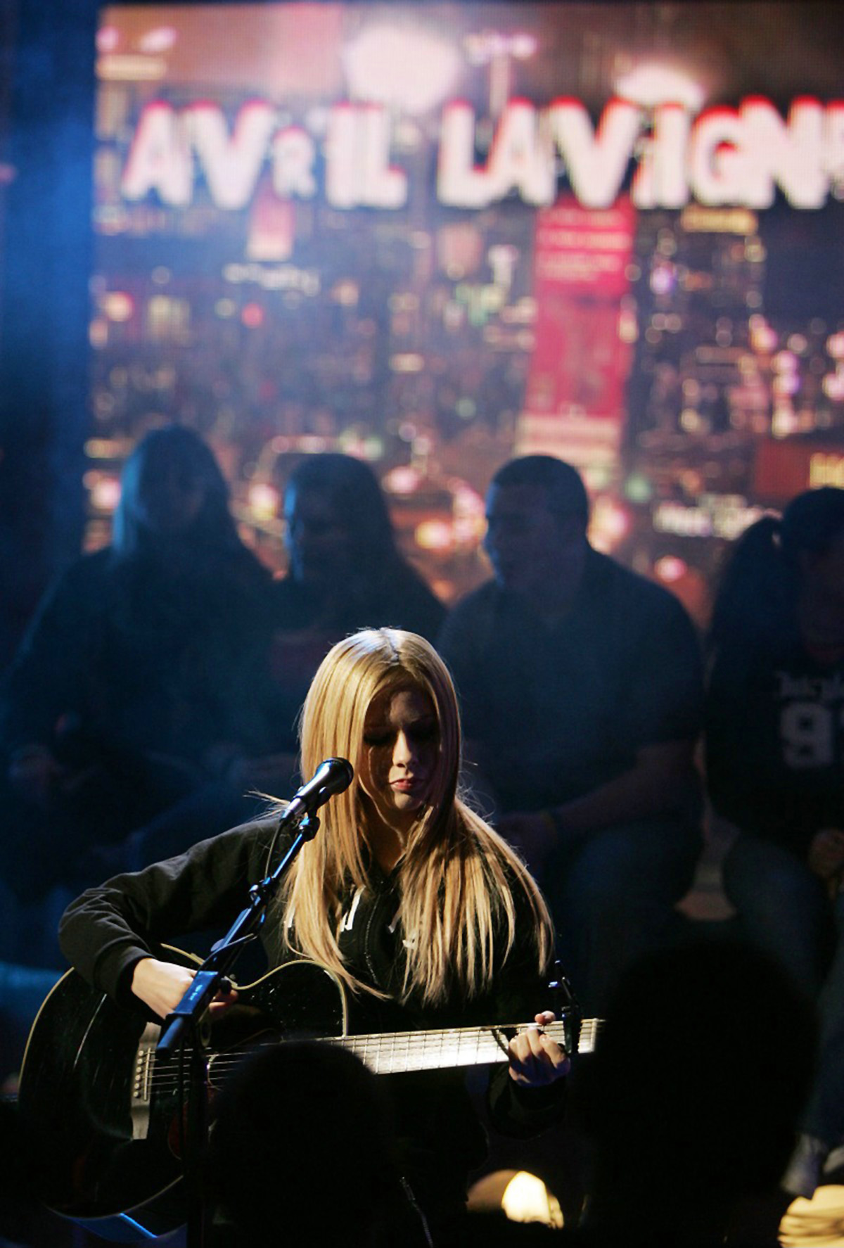 avril-lavigne-547-n23495.jpg