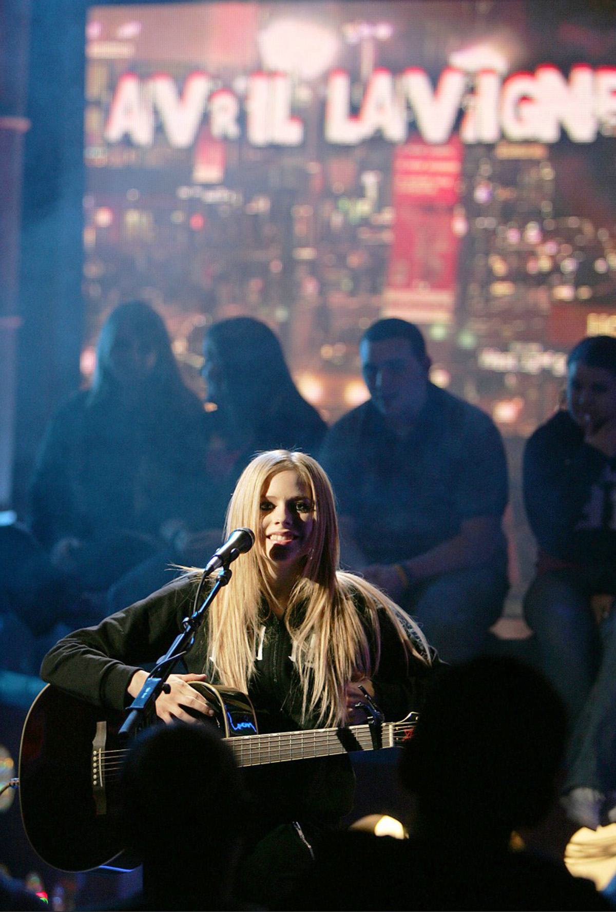 avril-lavigne-730-n23497.jpg