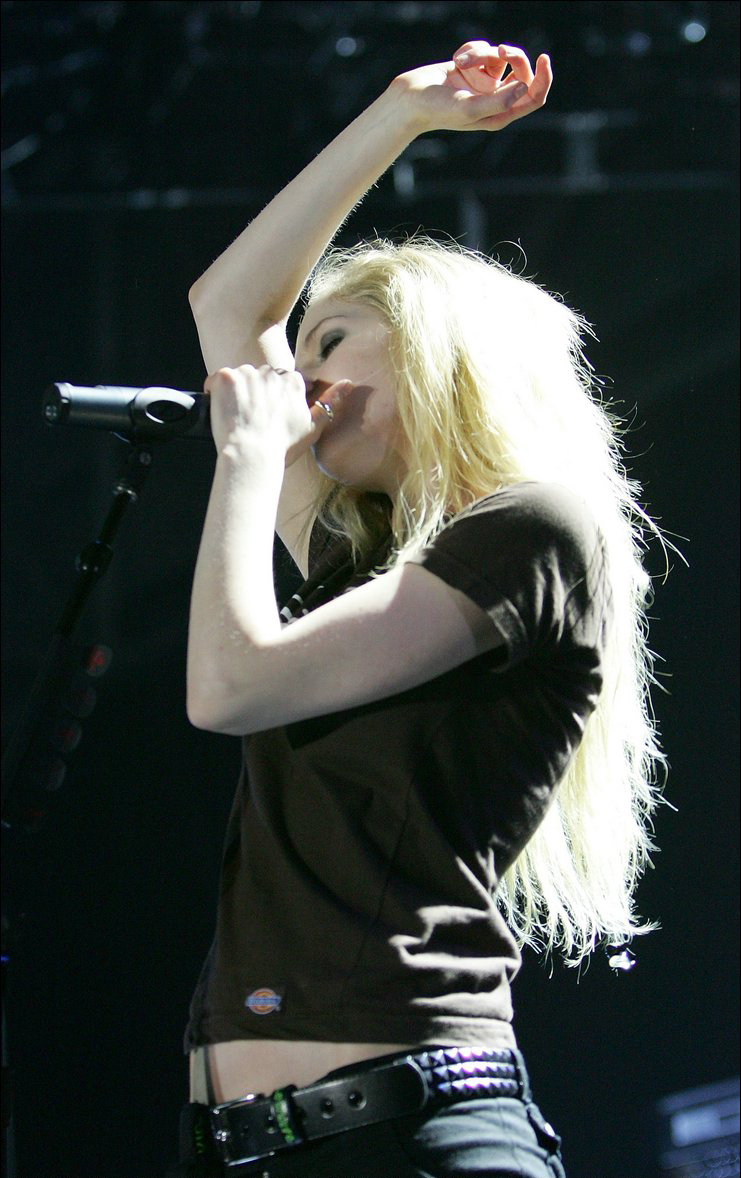avril-lavigne-160-n25059.jpg