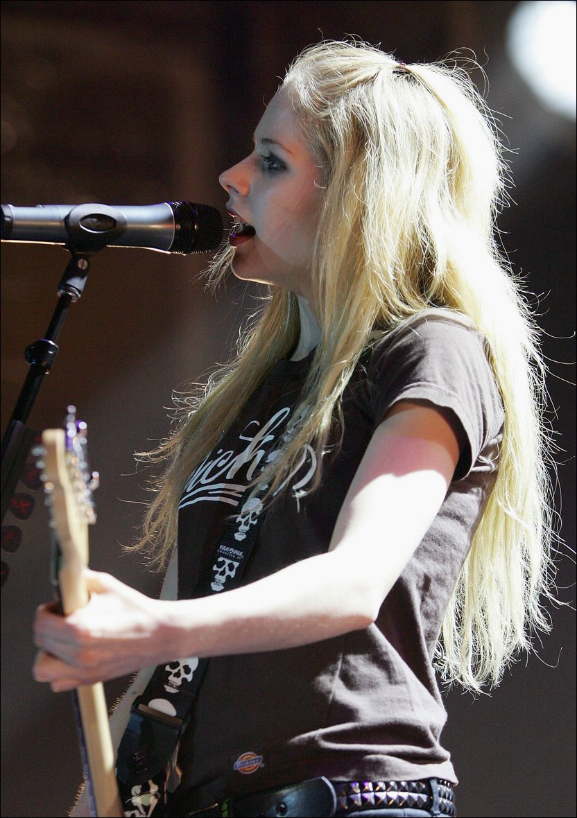 avril-lavigne-482-n25052.jpg