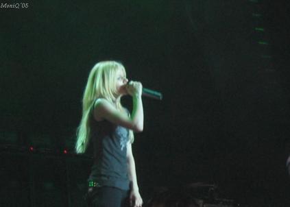 AvrilLavigne0.jpeg