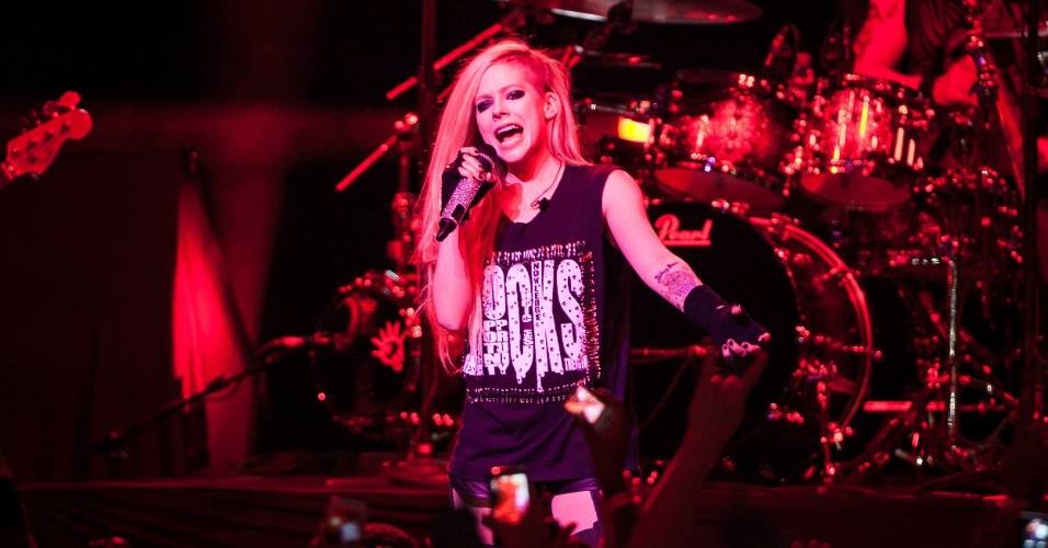 avrillavignetoursaopaulo29042014_283529.jpg