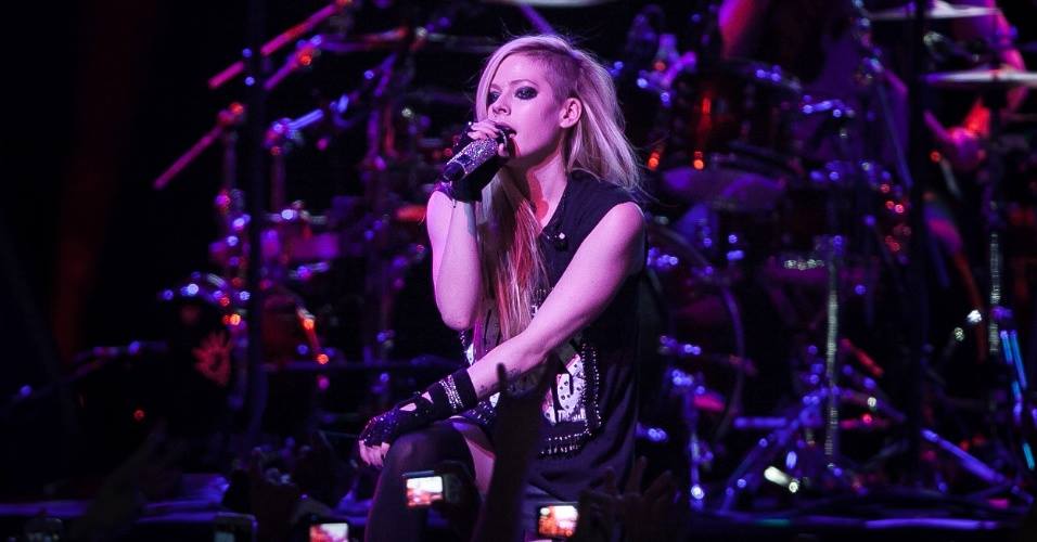 avrillavignetoursaopaulo29042014_283629.jpg