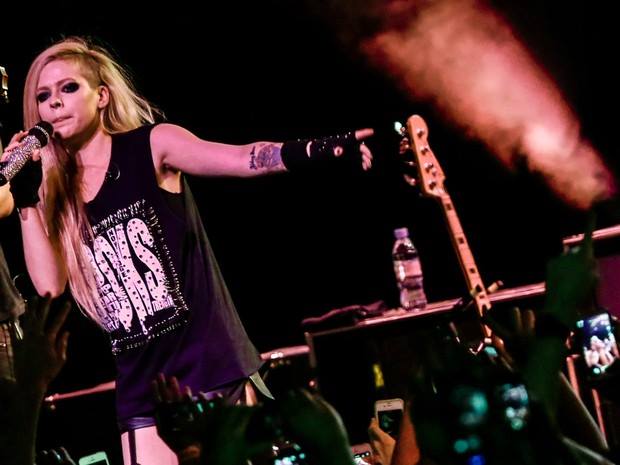 avrillavignetoursaopaulo29042014_284029.jpg