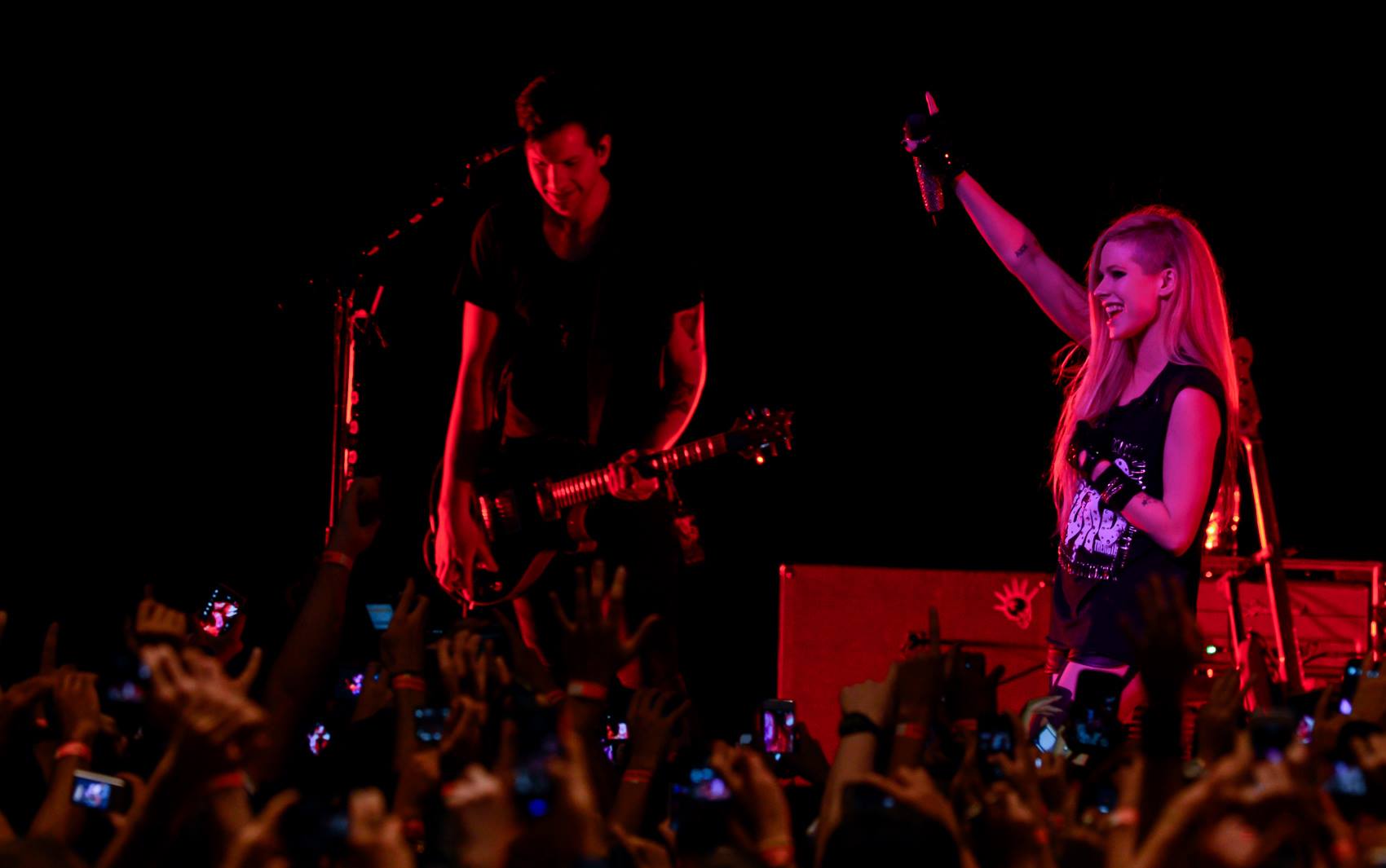 avrillavignetoursaopaulo29042014_284829.jpg