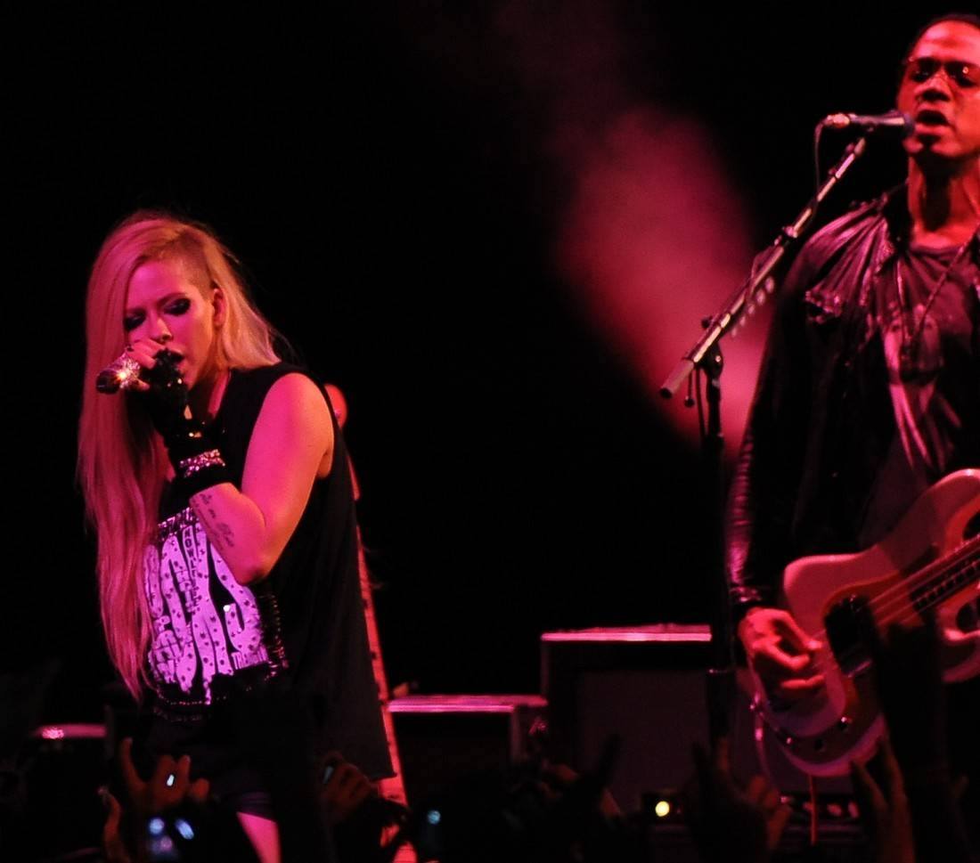 avrillavignetoursaopaulo29042014_287929.jpg