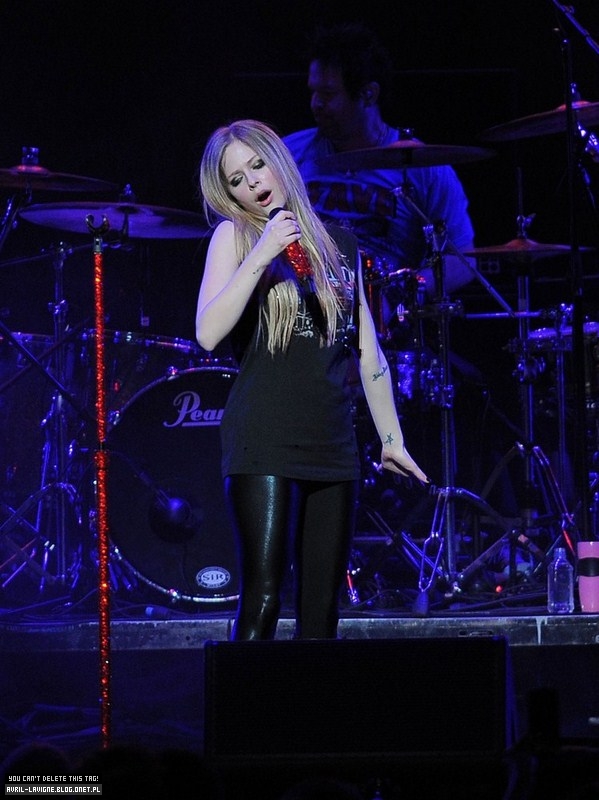 y100_282029.jpg