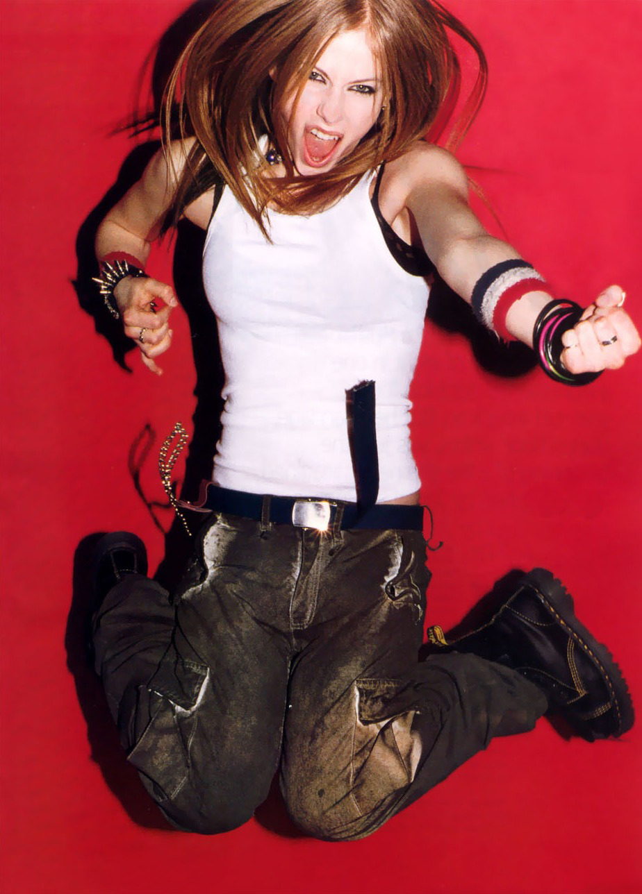 avril-lavigne-180-n8630.jpg