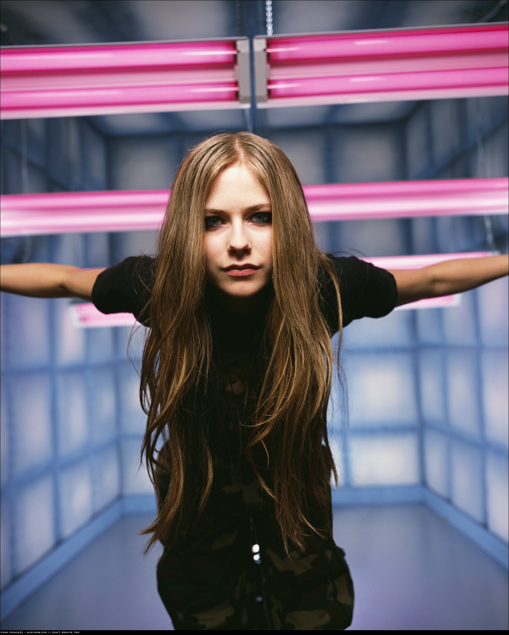 avril-lavigne-129-n11158.jpg