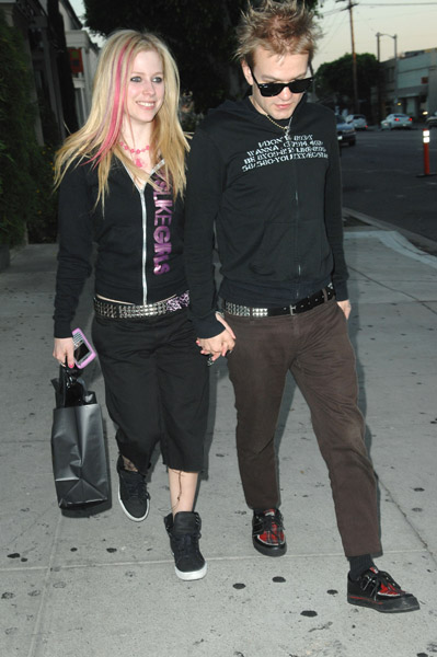 avrillavigneandderyckwhyt6.jpg