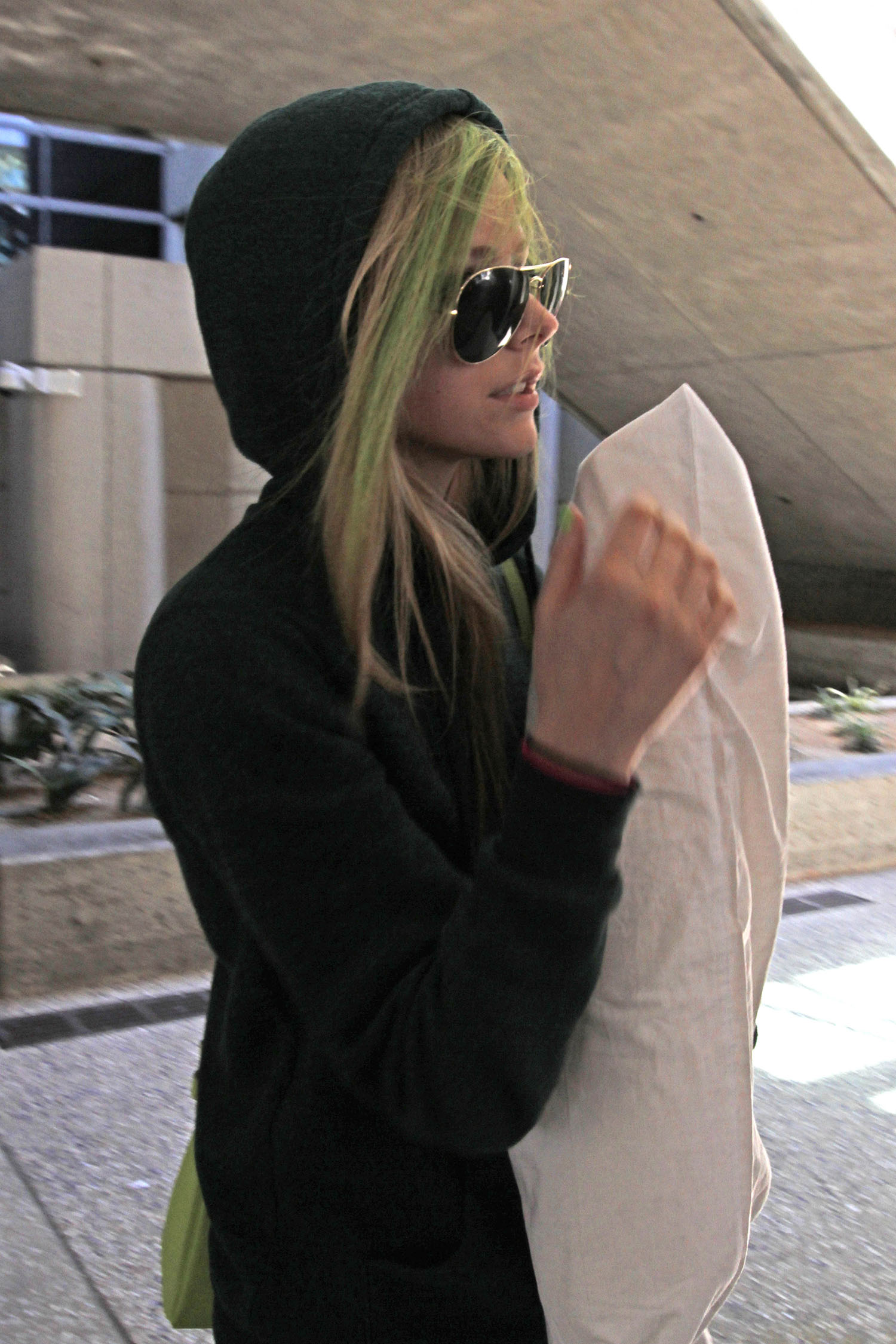 09.jpg