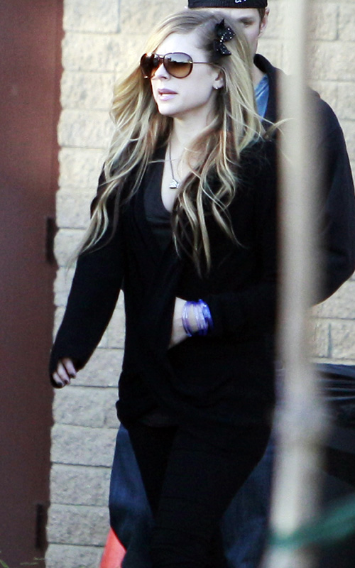 36594_Avril_464_122_427lo.jpg