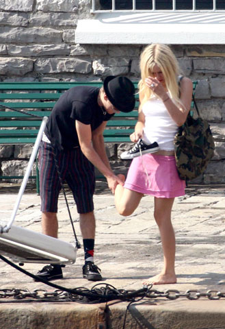 avrilhoney.jpg