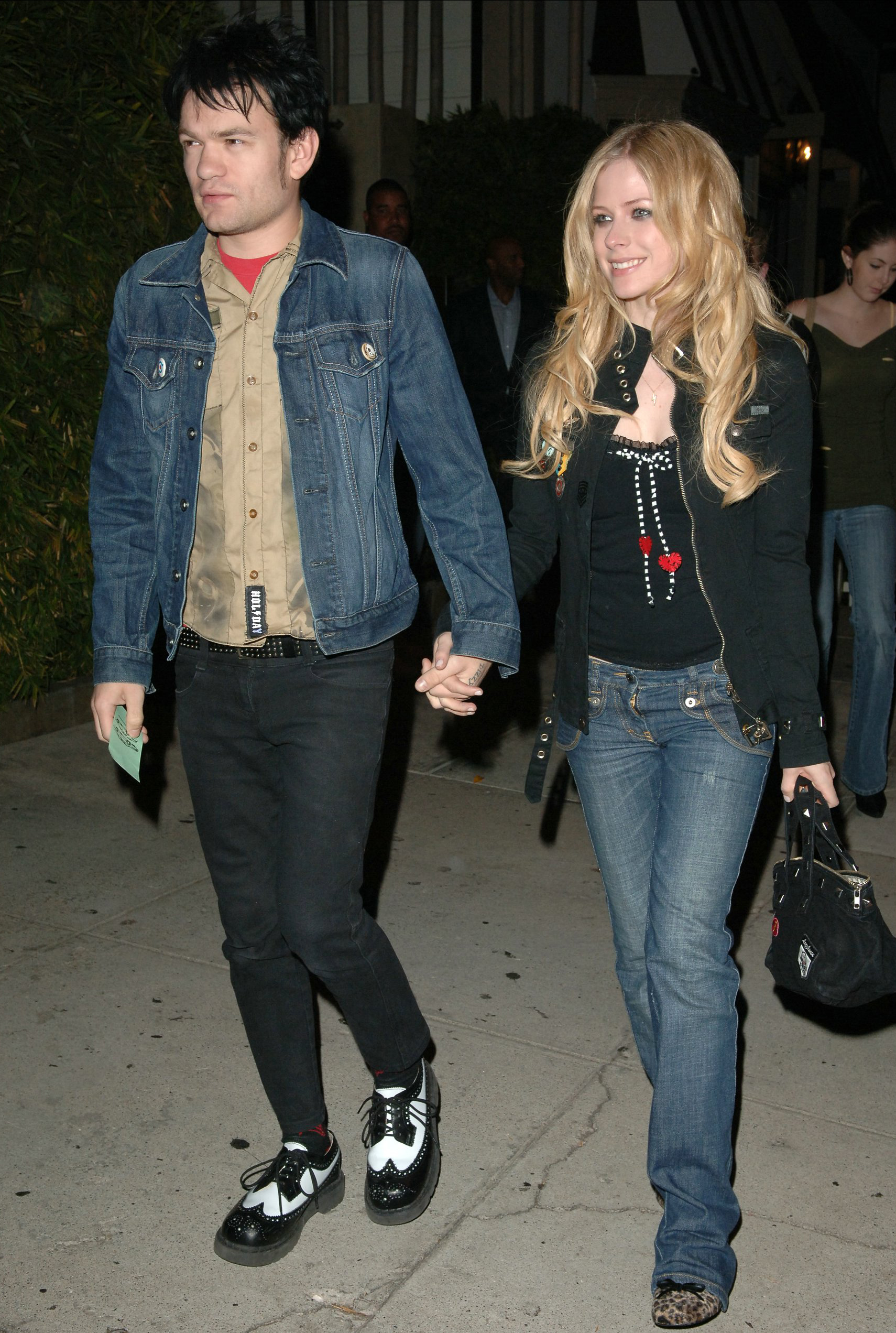 lavigne-whibley003.jpg