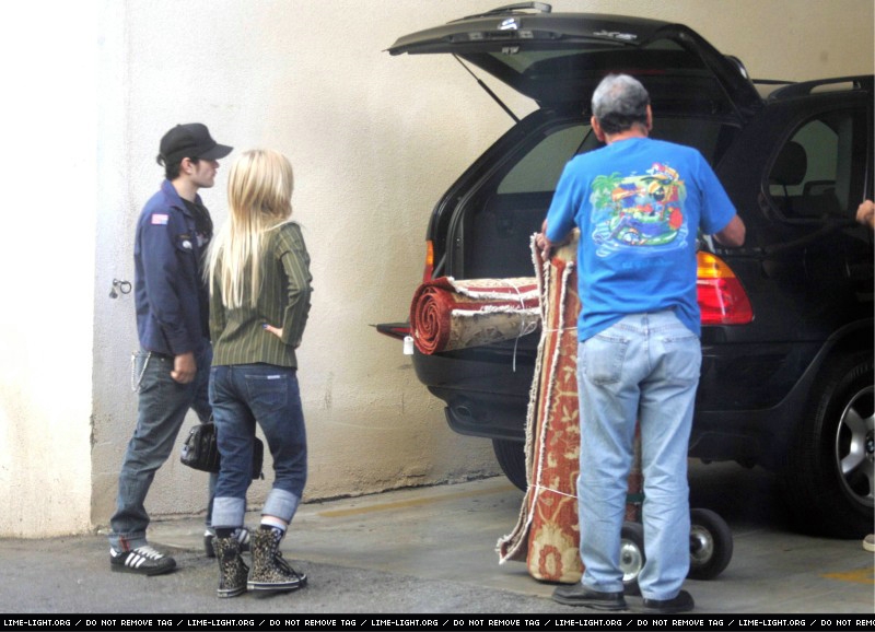 avril-lavigne-369-n23101.jpg