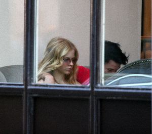 lavigne_whibley_050905_02.jpg